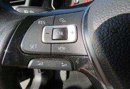 2019 Volkswagen Jetta - Image 37