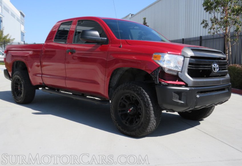 2017 Toyota Tundra 4WD - Image 4