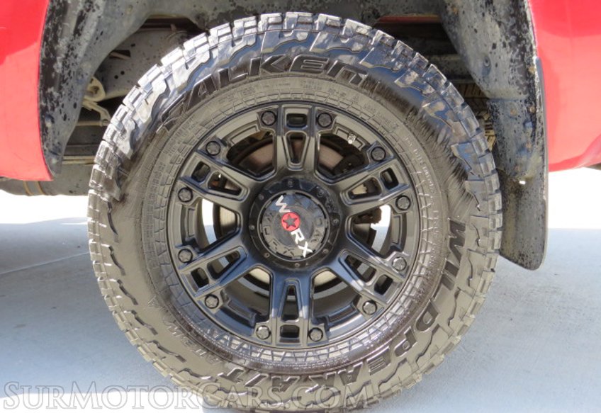 2017 Toyota Tundra 4WD - Image 19