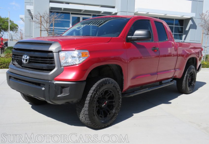2017 Toyota Tundra 4WD - Image 3