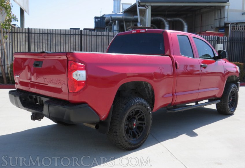 2017 Toyota Tundra 4WD - Image 10
