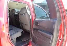 2017 Toyota Tundra 4WD - Image 28