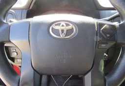 2017 Toyota Tundra 4WD - Image 39