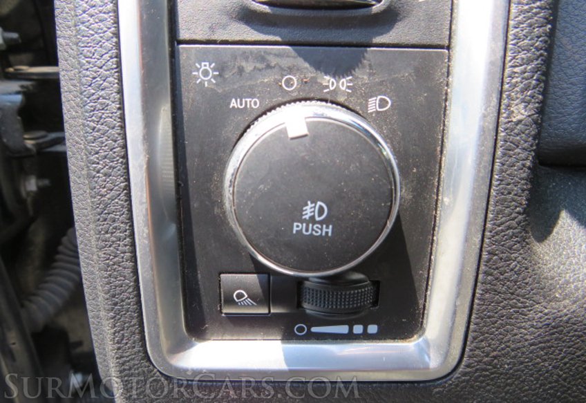 2017 Ram 1500 - Image 44