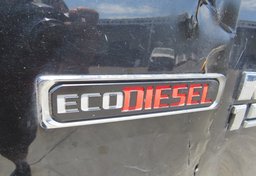 2017 Ram 1500 - Image 16