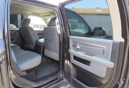 2017 Ram 1500 - Image 23