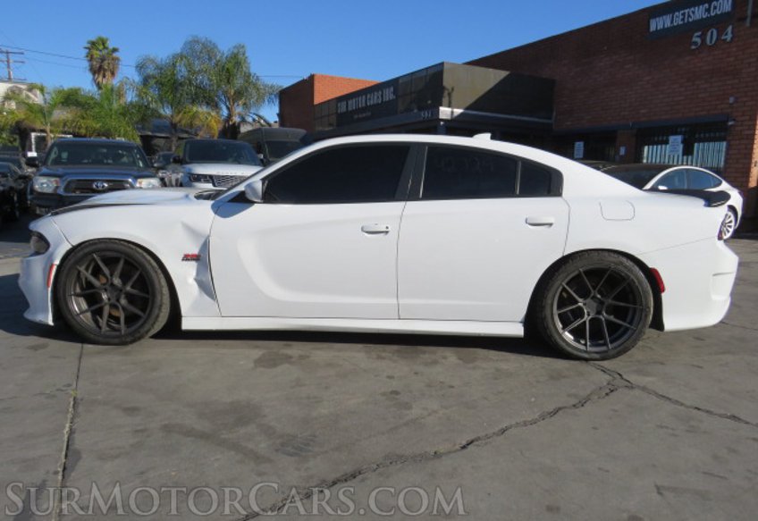 2020 Dodge Charger - Image 5