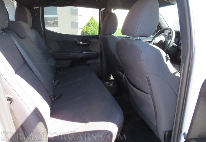 2018 Toyota Tacoma - Image 33