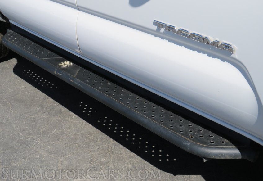 2018 Toyota Tacoma - Image 23