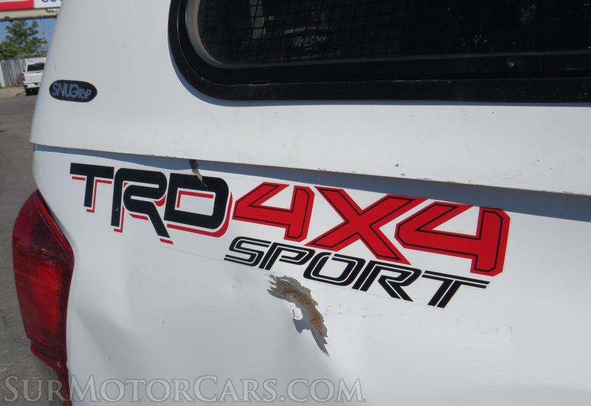 2018 Toyota Tacoma - Image 25