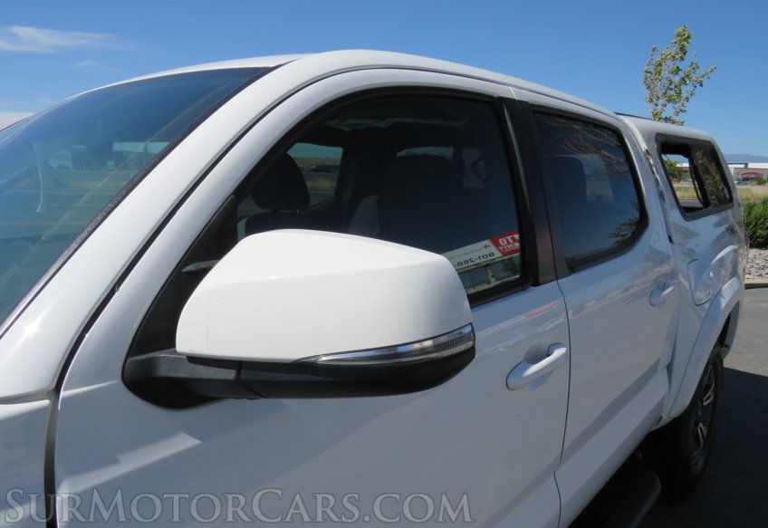 2018 Toyota Tacoma - Image 16