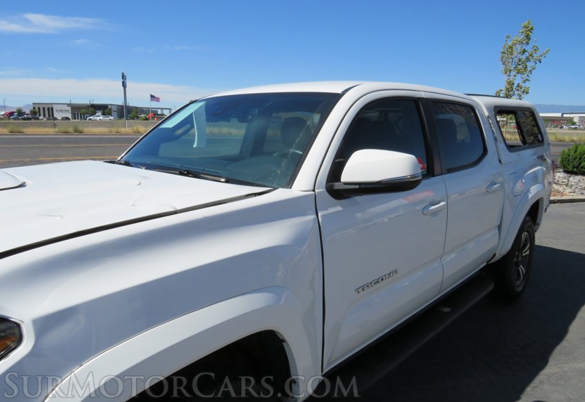 2018 Toyota Tacoma - Image 15