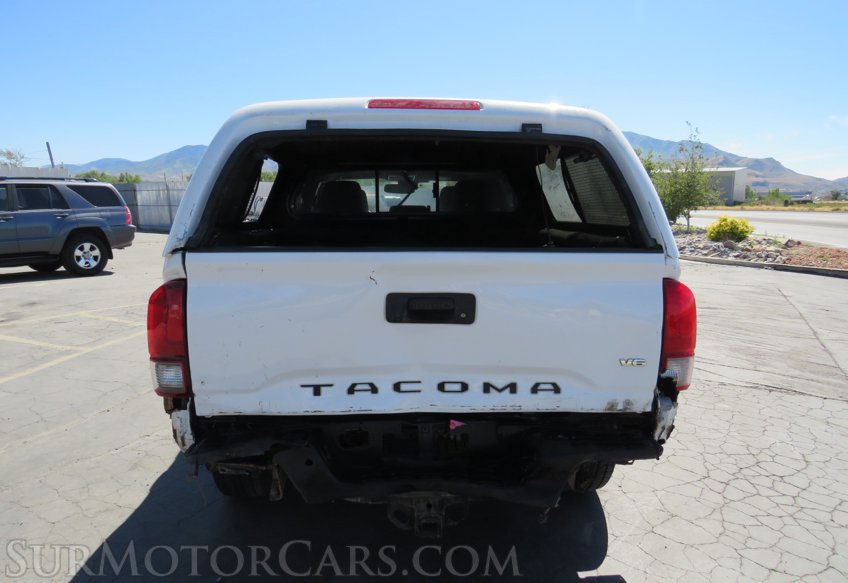 2018 Toyota Tacoma - Image 13