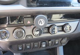 2018 Toyota Tacoma - Image 41