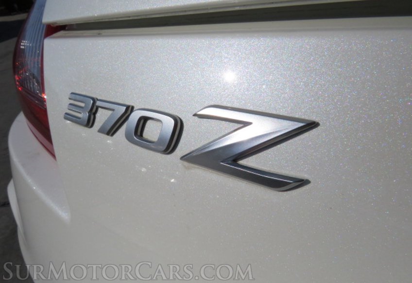 2020 Nissan 370Z Coupe - Image 18