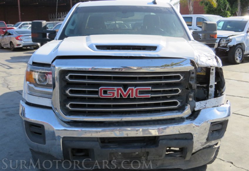 2019 GMC Sierra 2500HD - Image 15