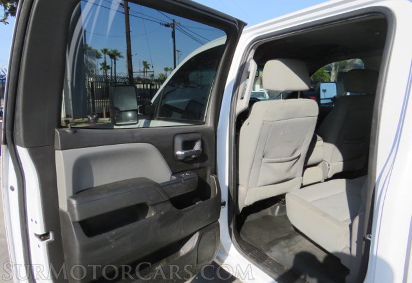 2019 GMC Sierra 2500HD - Image 30
