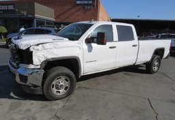 2019 GMC Sierra 2500HD - Image 4