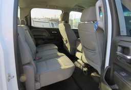 2019 GMC Sierra 2500HD - Image 32