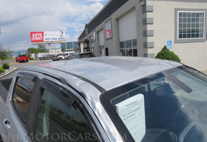 2018 Chevrolet Colorado - Image 12