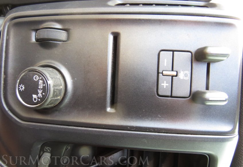 2015 Chevrolet Silverado 2500HD - Image 32