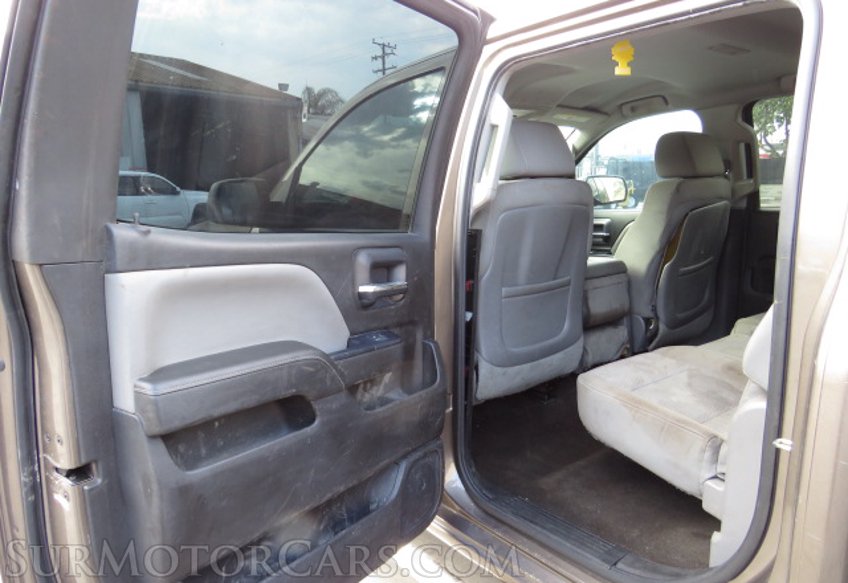 2015 Chevrolet Silverado 2500HD - Image 20