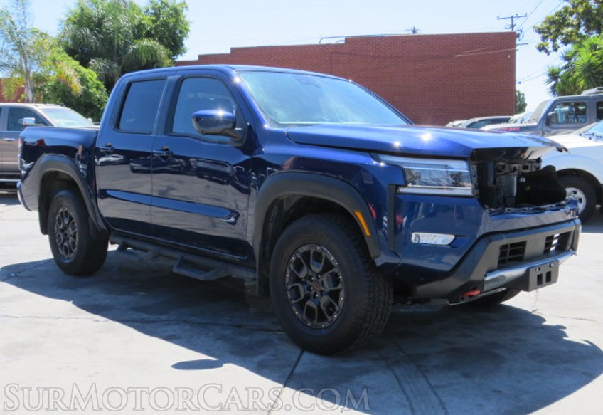 2022 Nissan Frontier - Image 3