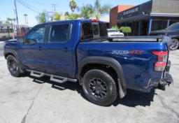 2022 Nissan Frontier - Image 10