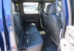 2022 Nissan Frontier - Image 33