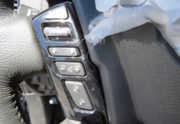 2022 Nissan Frontier - Image 43