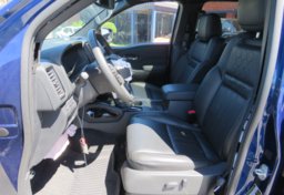 2022 Nissan Frontier - Image 25