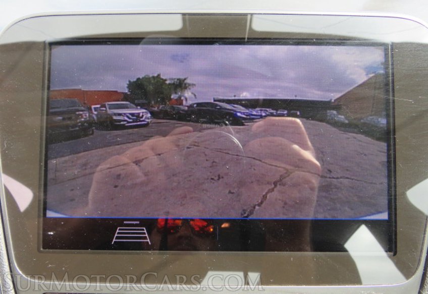 2020 Chevrolet Malibu - Image 42