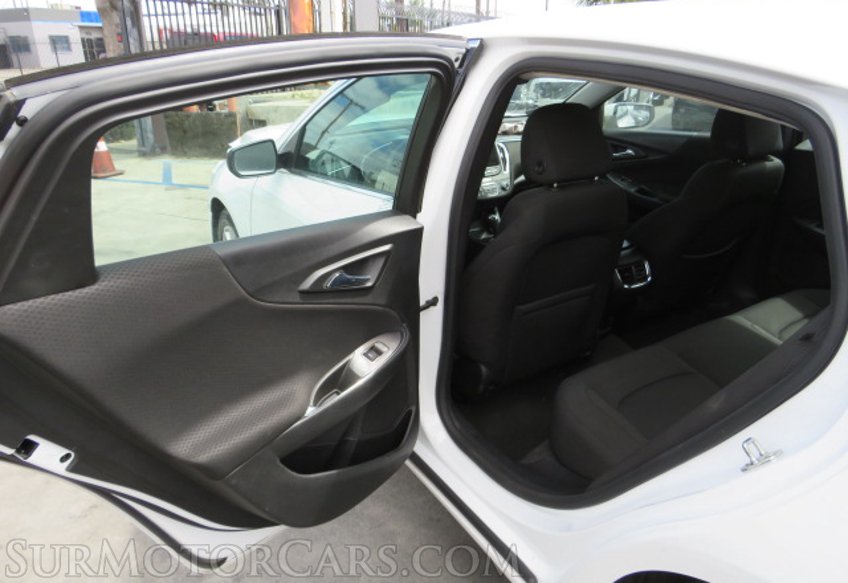 2020 Chevrolet Malibu - Image 22