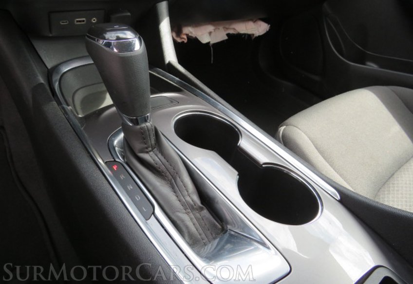 2020 Chevrolet Malibu - Image 44