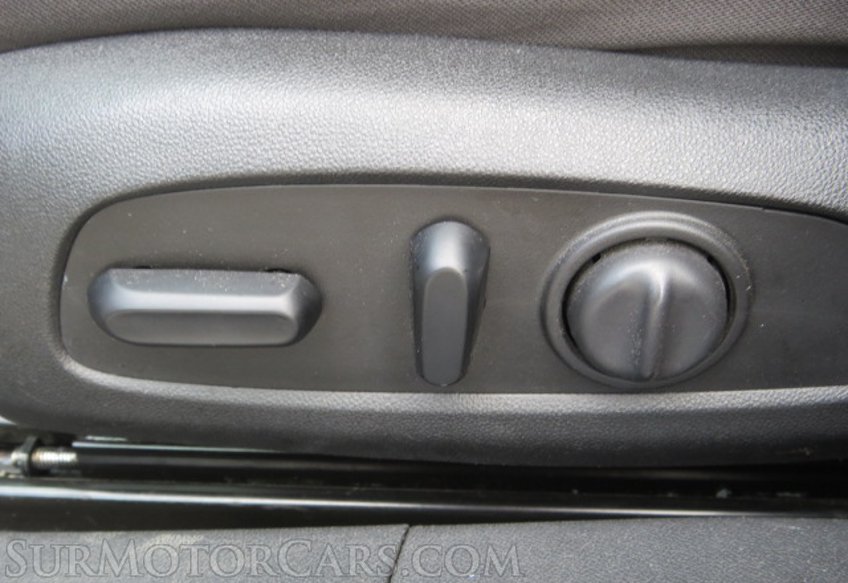 2020 Chevrolet Malibu - Image 38