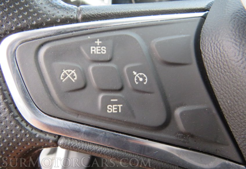 2020 Chevrolet Malibu - Image 33