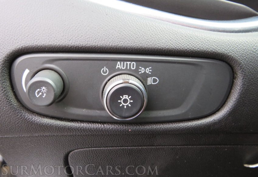 2020 Chevrolet Malibu - Image 37