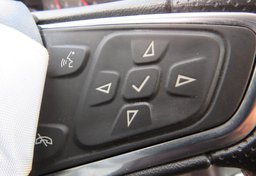 2020 Chevrolet Malibu - Image 34