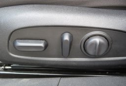 2020 Chevrolet Malibu - Image 38