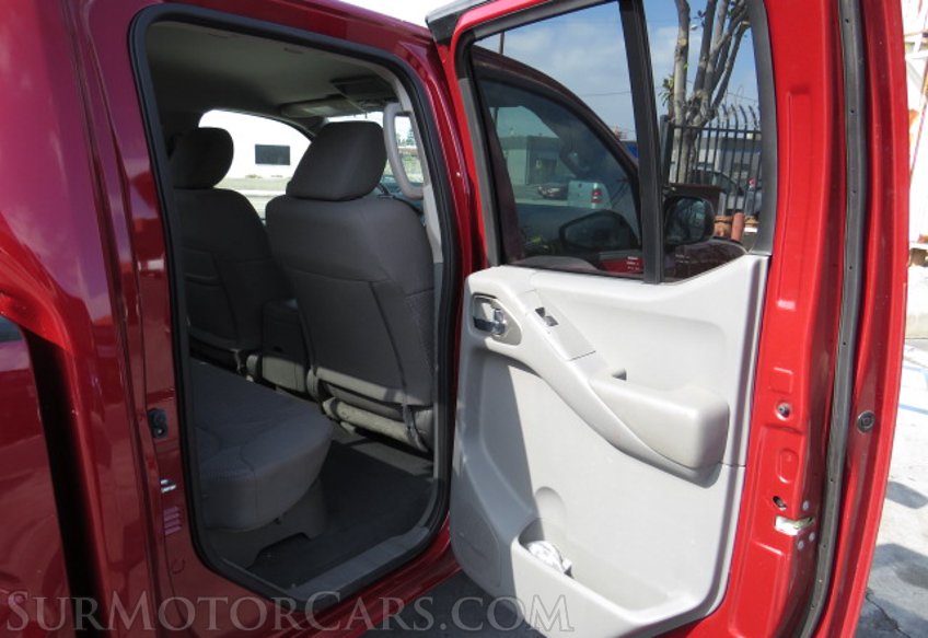 2019 Nissan Frontier - Image 21