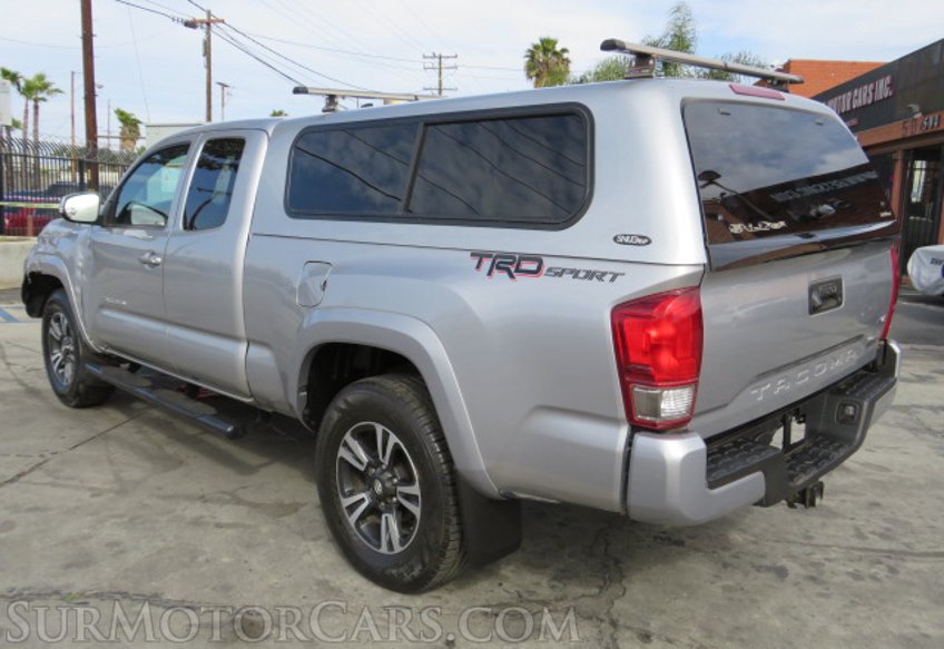 2017 Toyota Tacoma - Image 8