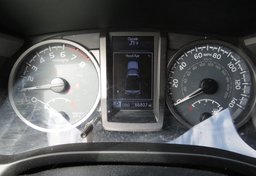 2017 Toyota Tacoma - Image 34