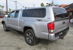 2017 Toyota Tacoma - Image 8