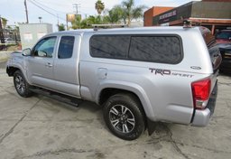 2017 Toyota Tacoma - Image 10