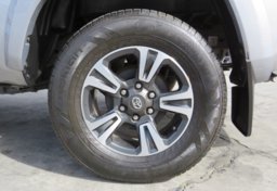 2017 Toyota Tacoma - Image 22