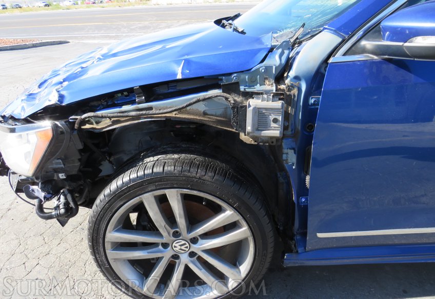 2017 Volkswagen Passat - Image 46