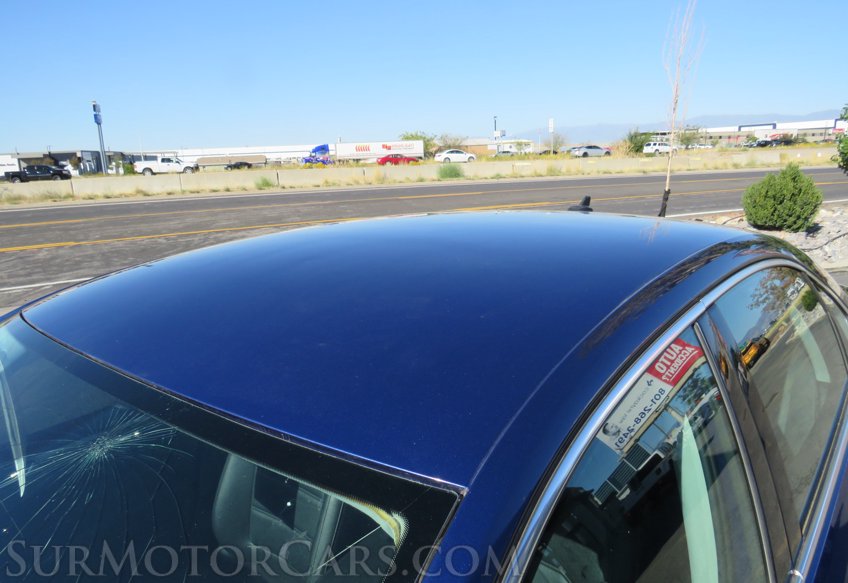 2017 Volkswagen Passat - Image 16