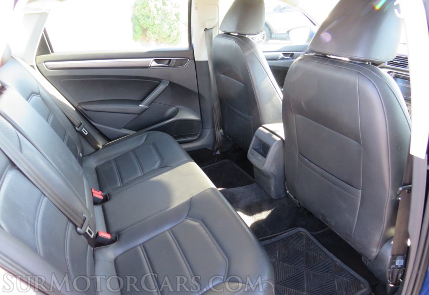 2017 Volkswagen Passat - Image 28