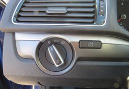 2017 Volkswagen Passat - Image 37