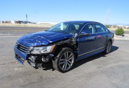 2017 Volkswagen Passat - Image 4